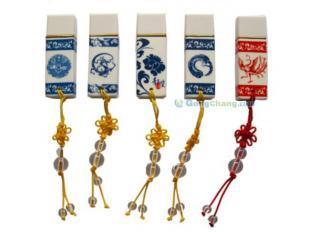 青花瓷U盤 當(dāng)國粹遇見科技，打造文化特色商務(wù)新禮遇